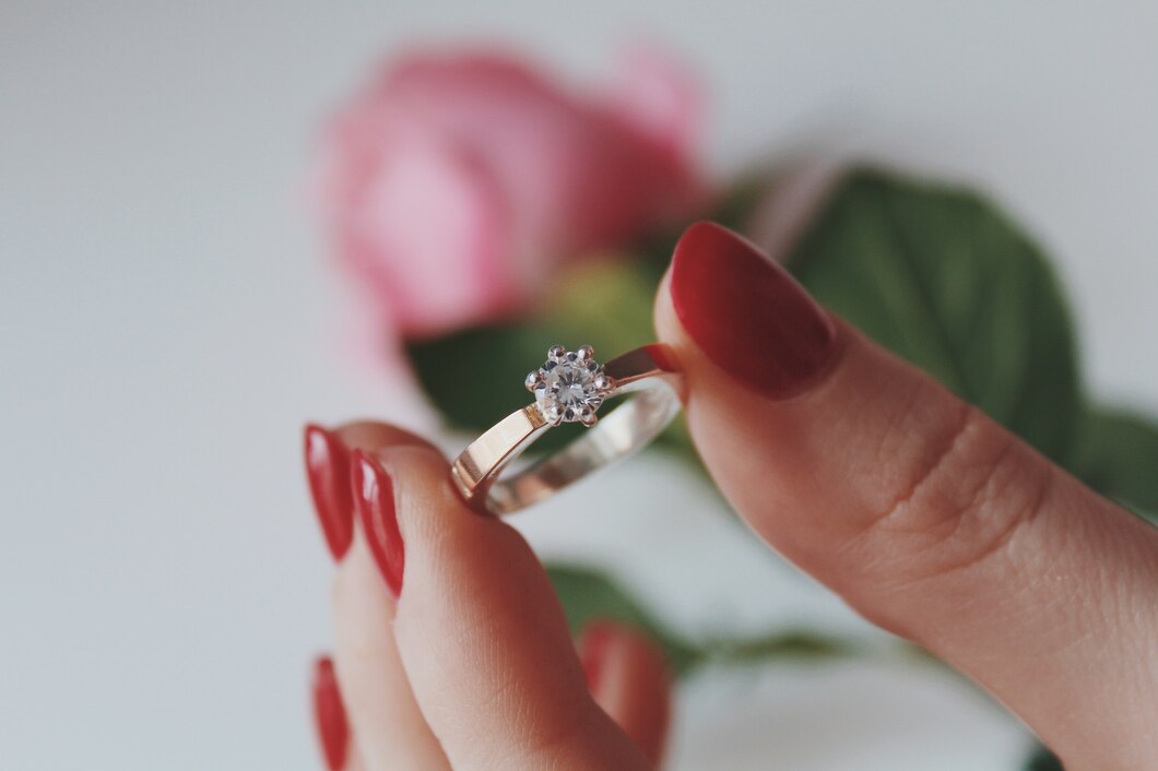 Jak wybrać idealne obrączki na ślub – sekrety materiałów szlachetnych